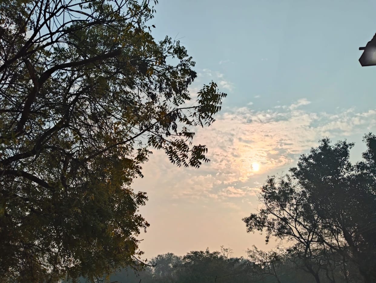 The weather is changing, with rain expected in two to three days.