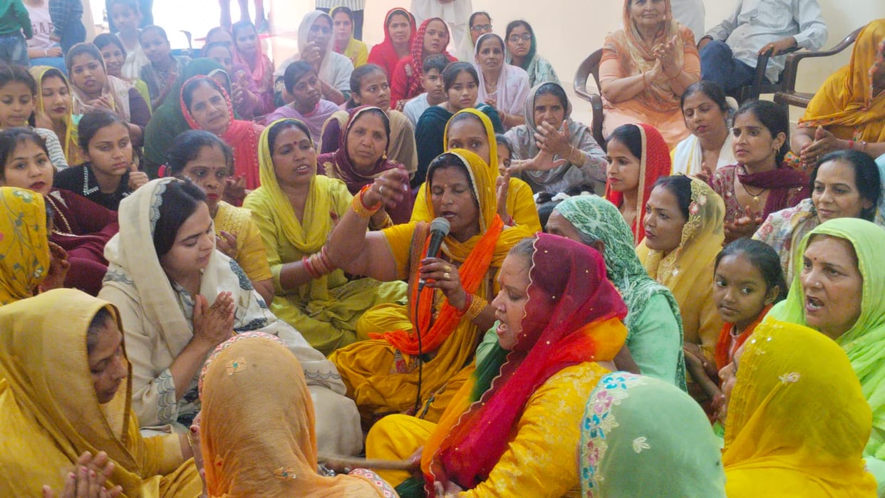Kalash Yatra taken out on the occasion of idol consecration