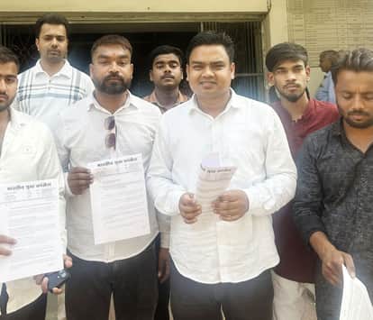 Youth Congress Submits Memorandum Over Continuous Elephant Deaths Levels Allegations Against Forest Department