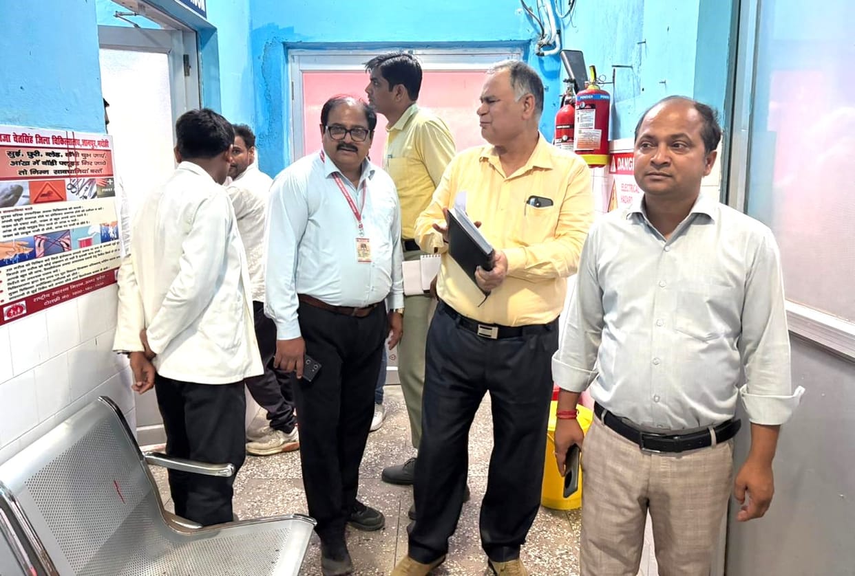 The Joint Director saw the reality of the district hospital