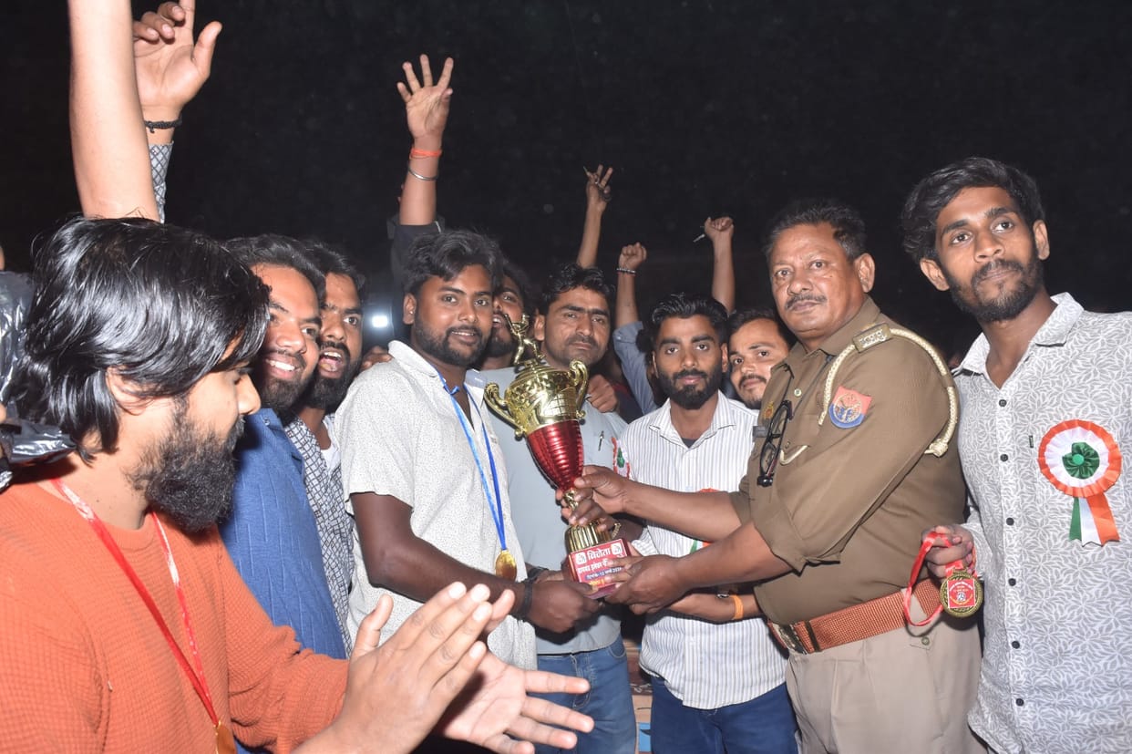 Sarbahnapur team winner in night cricket tournament