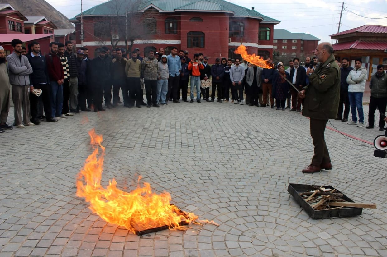Srinagar, Fire And Emergency Services, Workshop, Islamia University