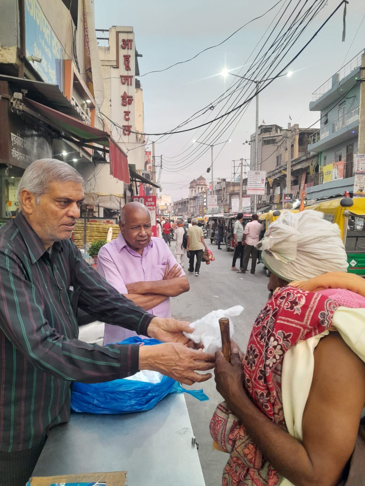 Annapurna Sanstha is now distributing fruits and biscuits instead of food.