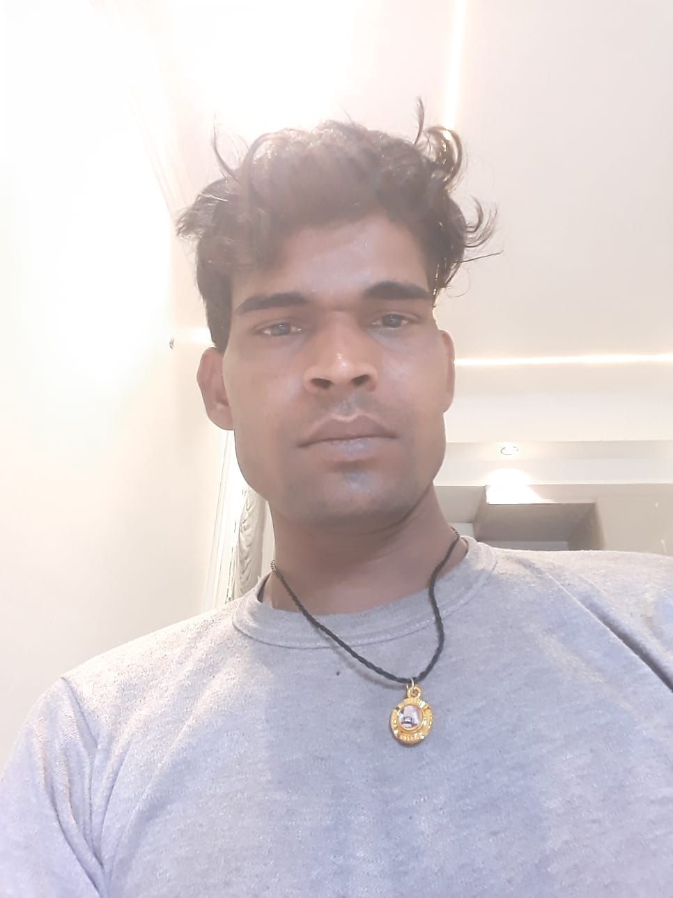 A young man who had come to his in-laws' house died under suspicious circumstances.