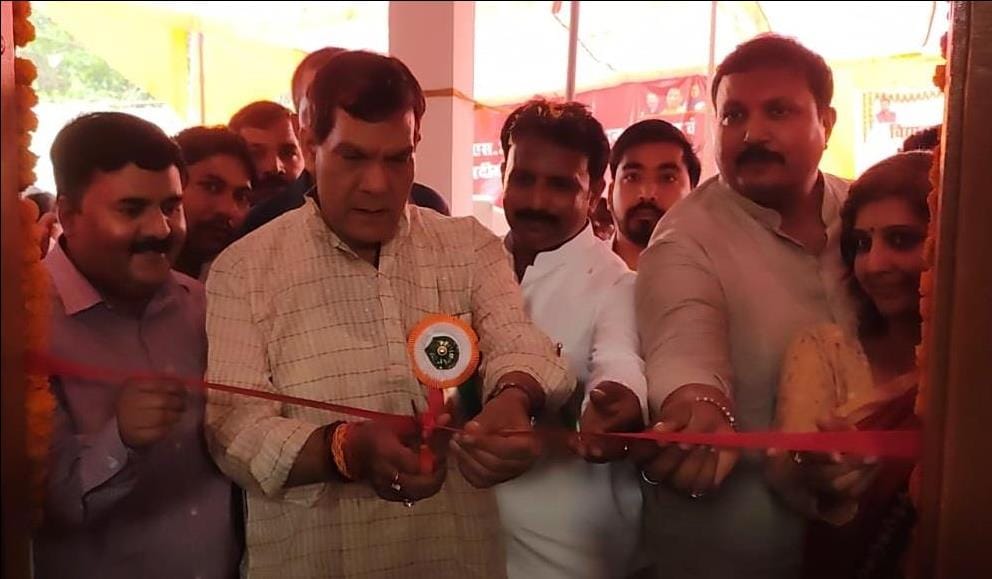 Minister AK Sharma inaugurated and laid the foundation stone of development projects worth Rs 5.80 crore.