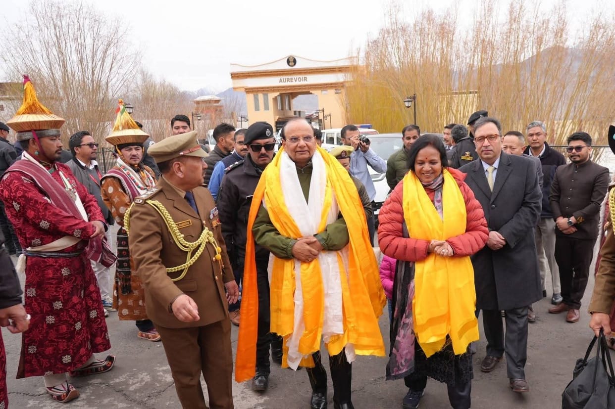 Leh, LG Vinay Kumar Sexsena, Reached Leh, Oath Taken Ceremony Today