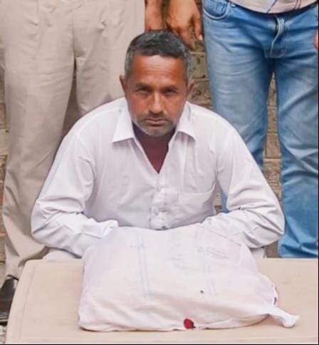 Smuggler arrested with 3.4 kg of hashish