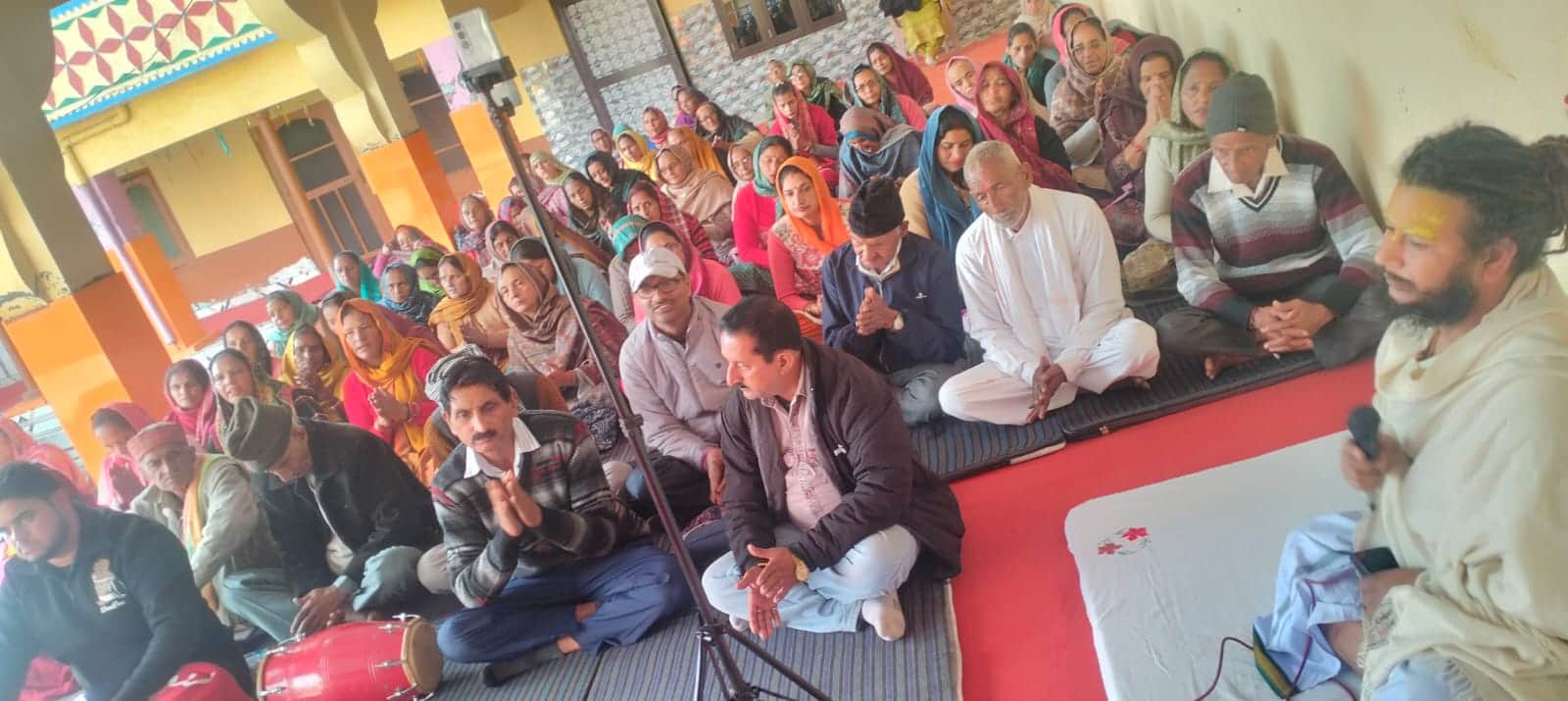 भक्ति का मार्ग ईश्वर के प्रति प्रेम, समर्पण और विश्वास का मार्ग है, संक्रांति पर महामंडलेश्वर स