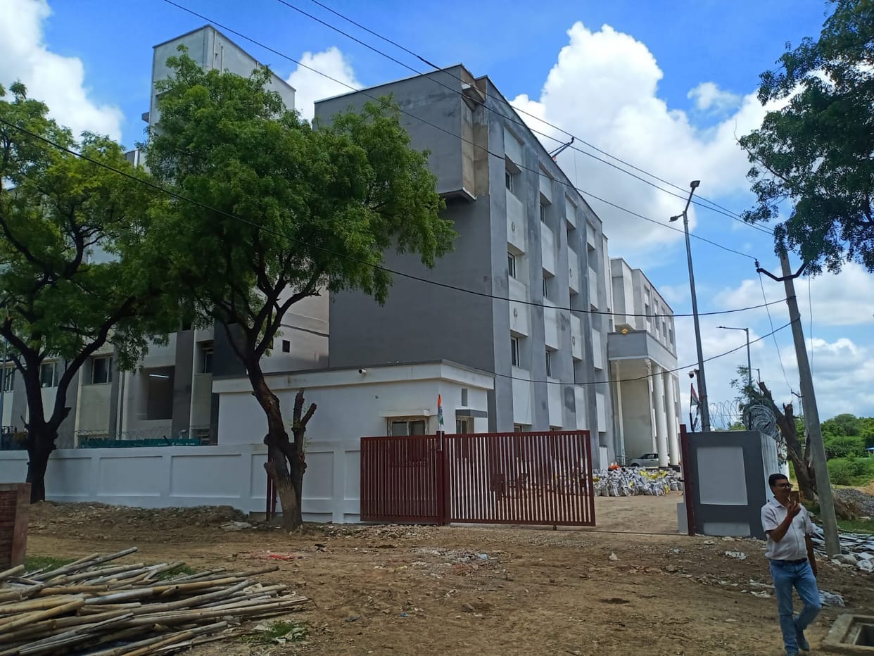 Food samples from Banda handed over to Meerut, construction of laboratory could not be completed