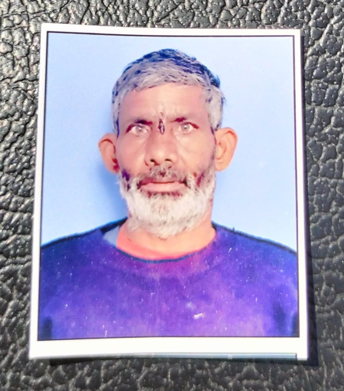 A villager injured in a fight died during treatment.