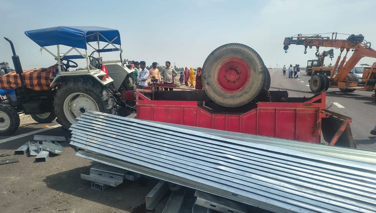 One Dead, Five Injured As Tractor-trolley Overturns On Under ...
