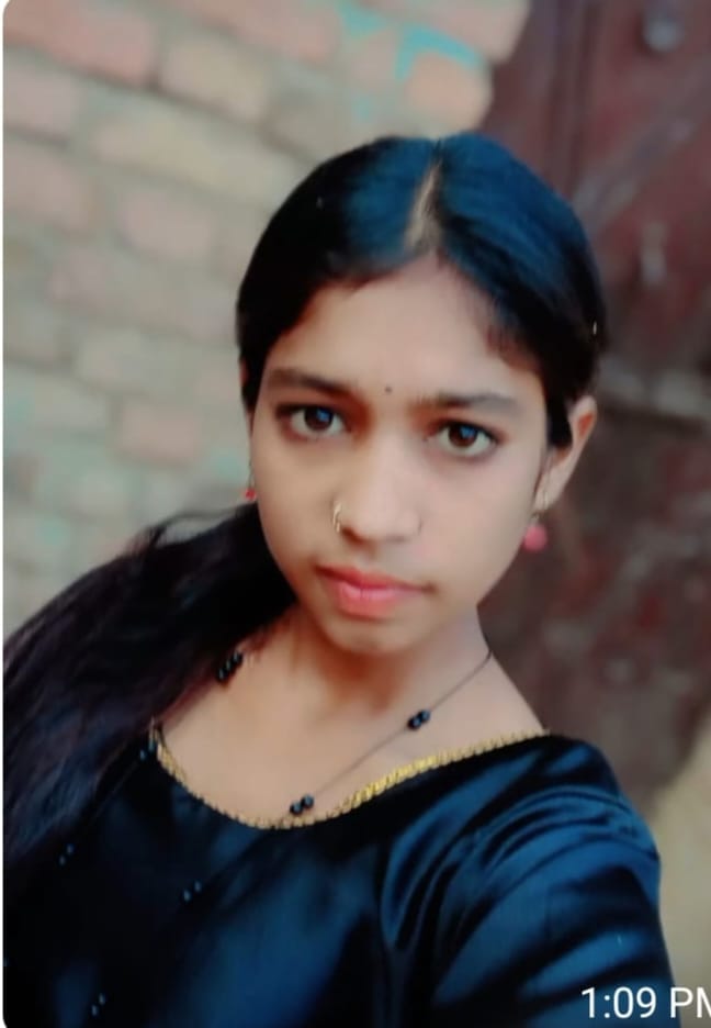Teenage girl commits suicide by hanging herself, reason not clear