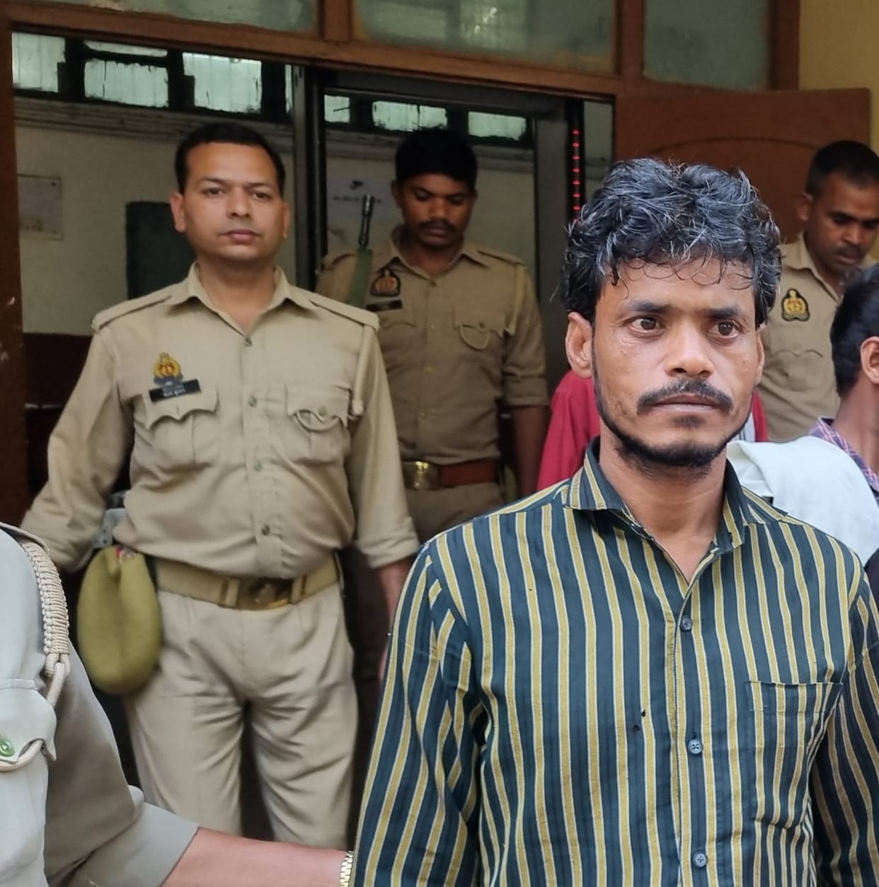 Man sentenced to 20 years in prison and fined Rs 5,000 for raping niece