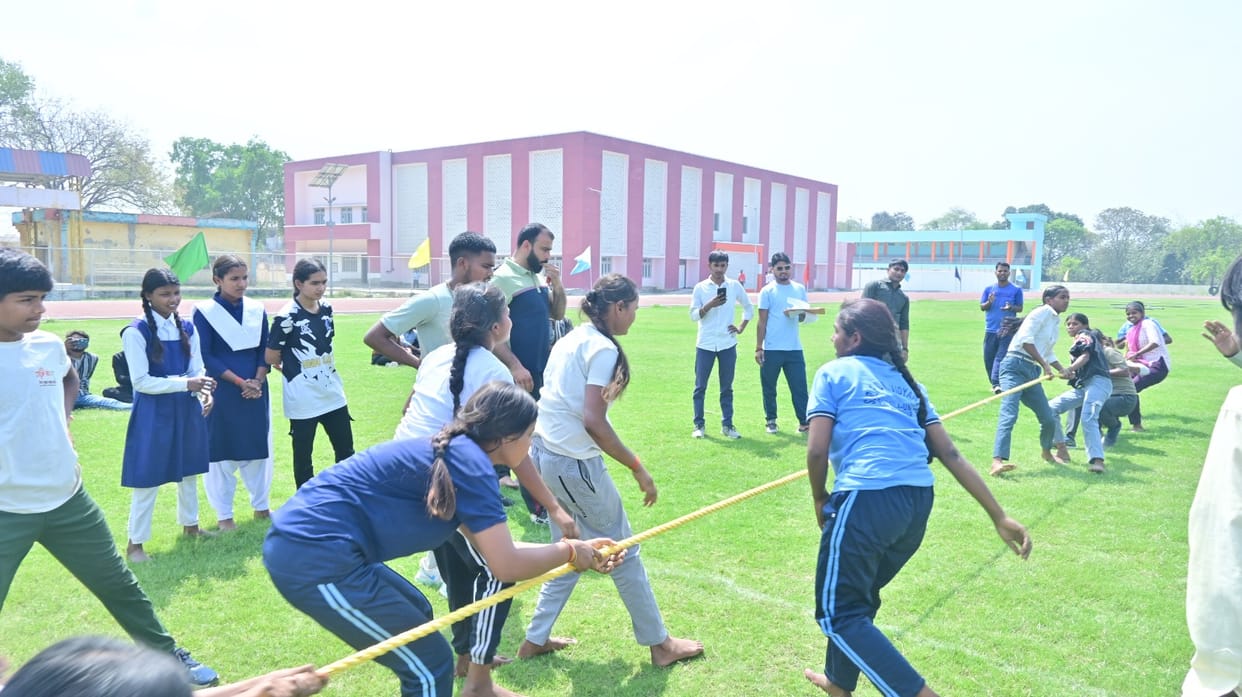 Sachin tops 400m race, Rahul tops long jump