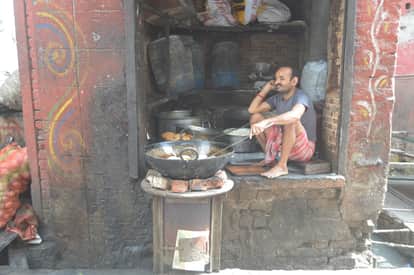 Gas Crisis Intensifies; Hotel and Restaurant Menus Revised