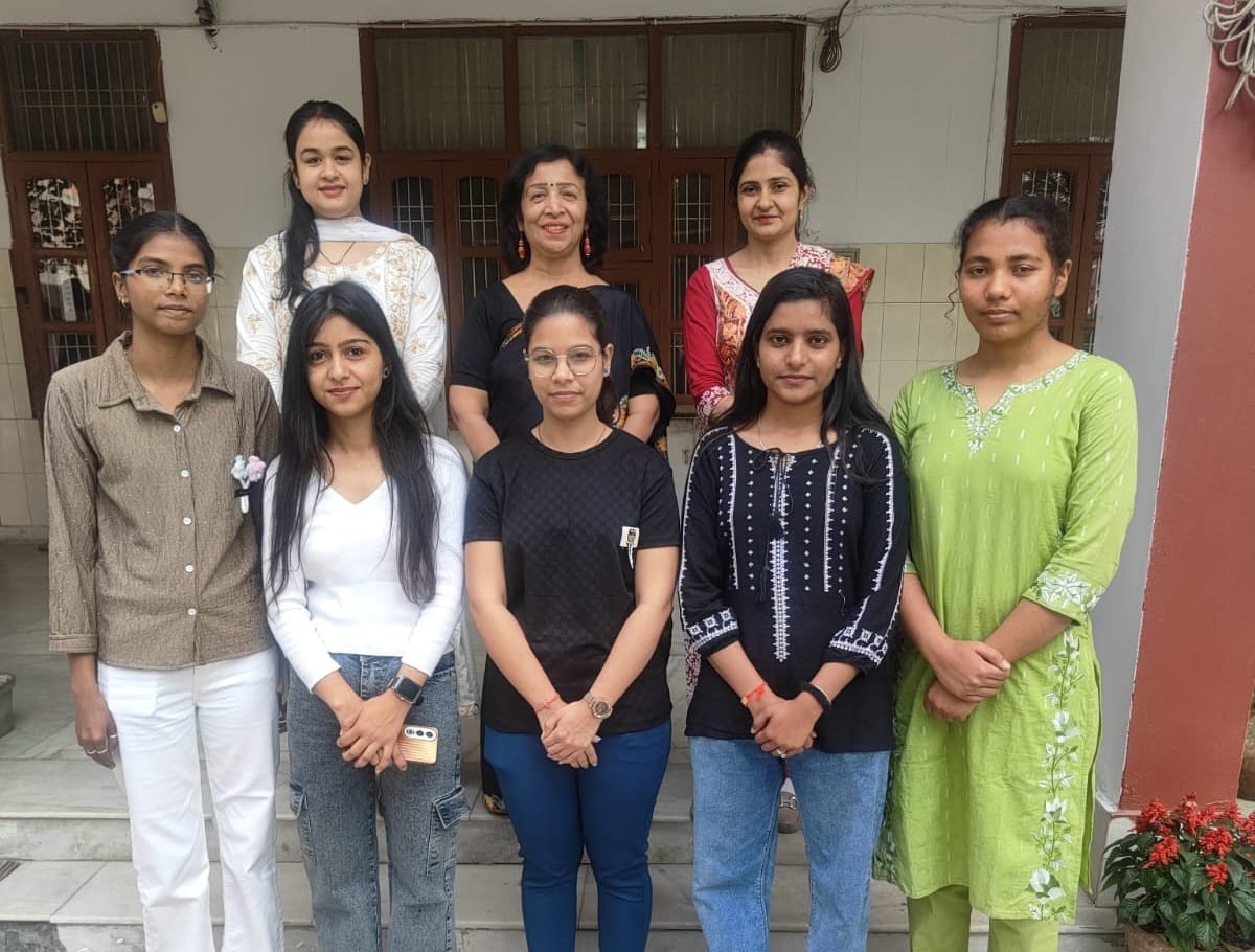 Five students of Hindu Girls College in MDU merit list