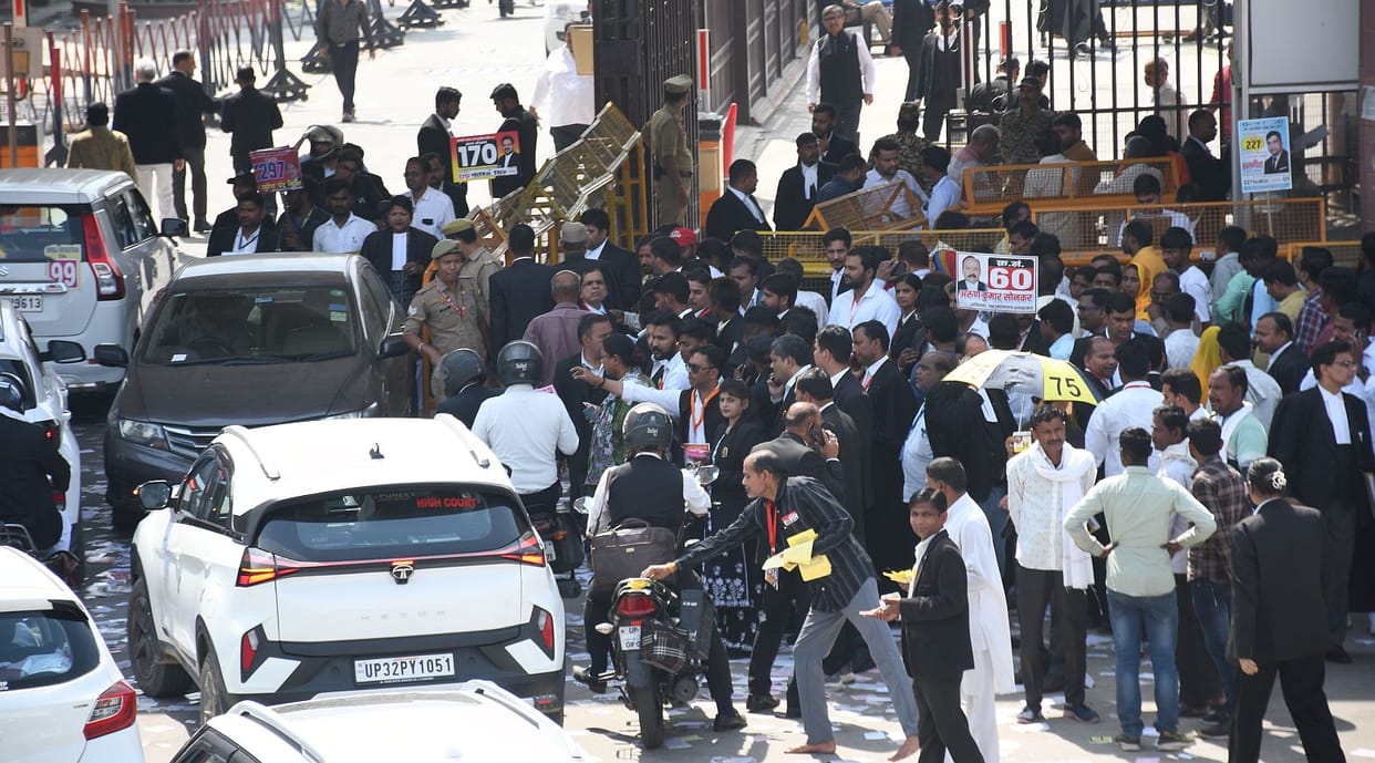 UP Bar Council elections: 3,668 lawyers cast their votes in the third phase