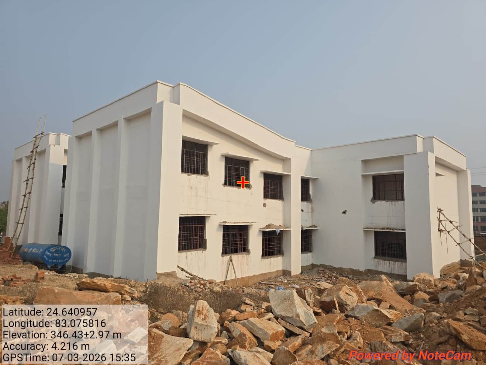 नर्सिंग कालेज का निर्माणाधीन भवन। संवाद