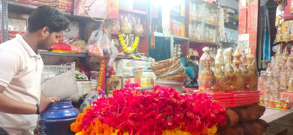 Chaukiya Dham is being decorated for Chaitra Navratri, Mother Goddess will be welcomed with special coconuts from Andhra Pradesh