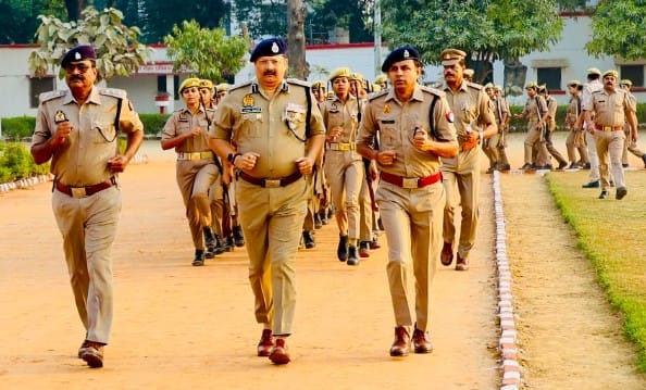 The SP conveyed a message of maintaining fitness by going for a run alongside the police force.