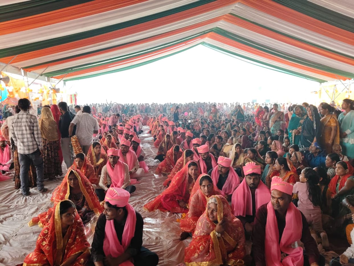 492 couples tied the knot in Chief Minister's mass marriage ceremony