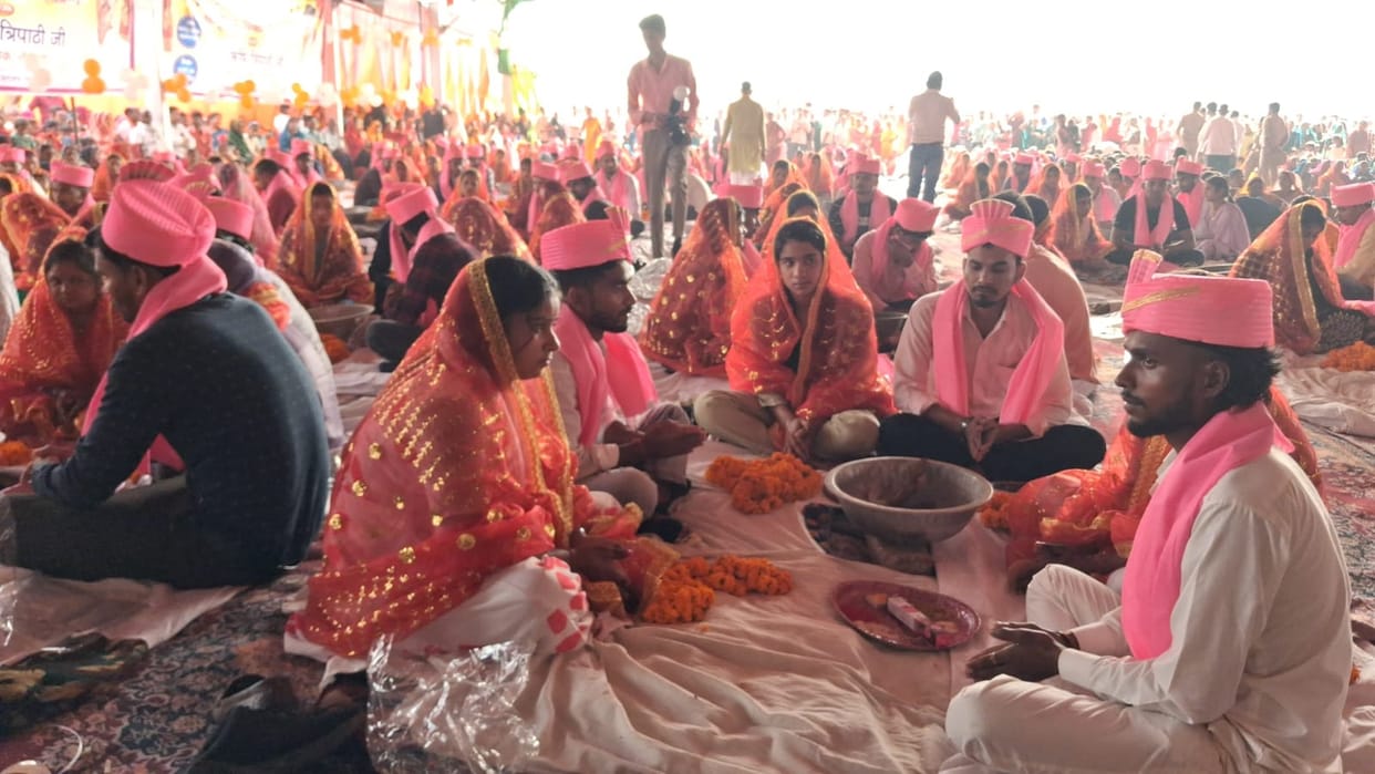 300 couples tied the knot in a mass wedding