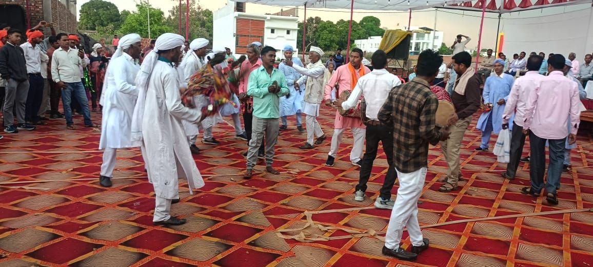 Artists were honored in the Chaupai gathering