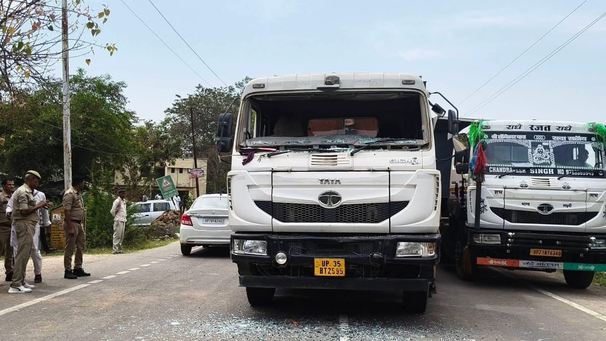 A student returning after taking an exam was crushed by a dumper, villagers pelted stones at him.