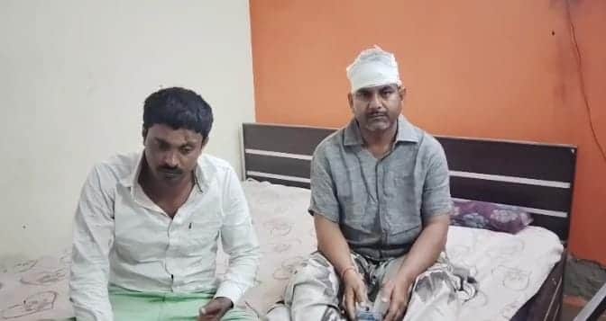 फोटो-27-घायल अजय व अन्य। संवाद