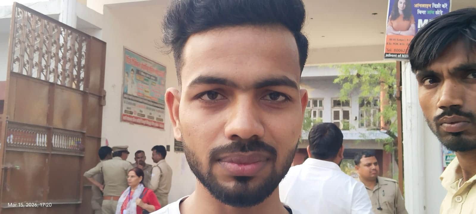 फोटो-37-अभिजीत। संवाद