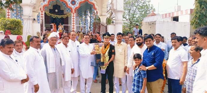 Dinesh Joon from Lova Khurd village becomes a Lieutenant in the Army.