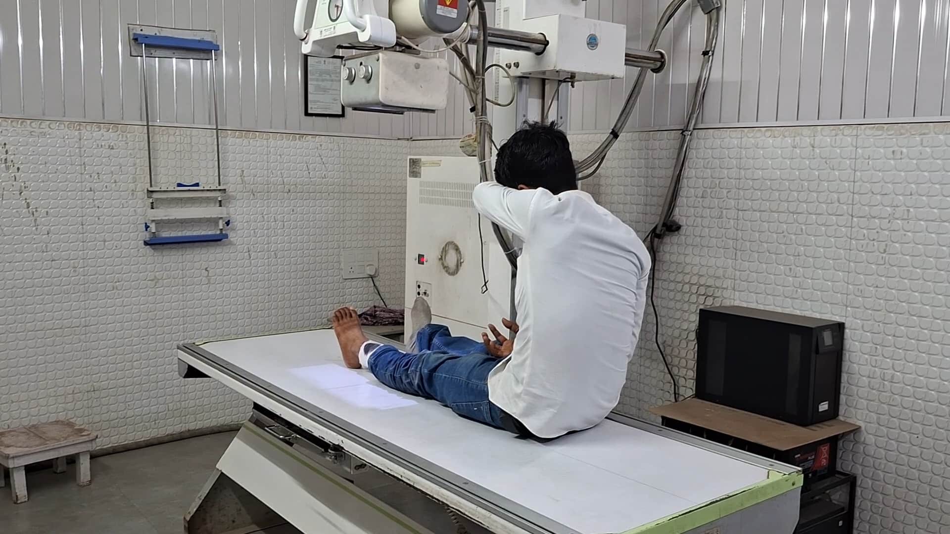 घायल युवक