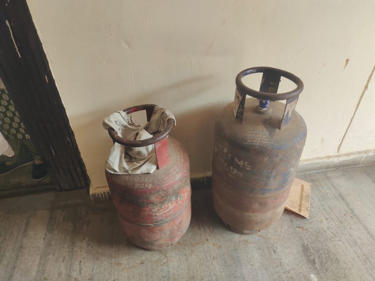 The district hospital consumes 29 commercial cylinders every month, putting the administration on alert.