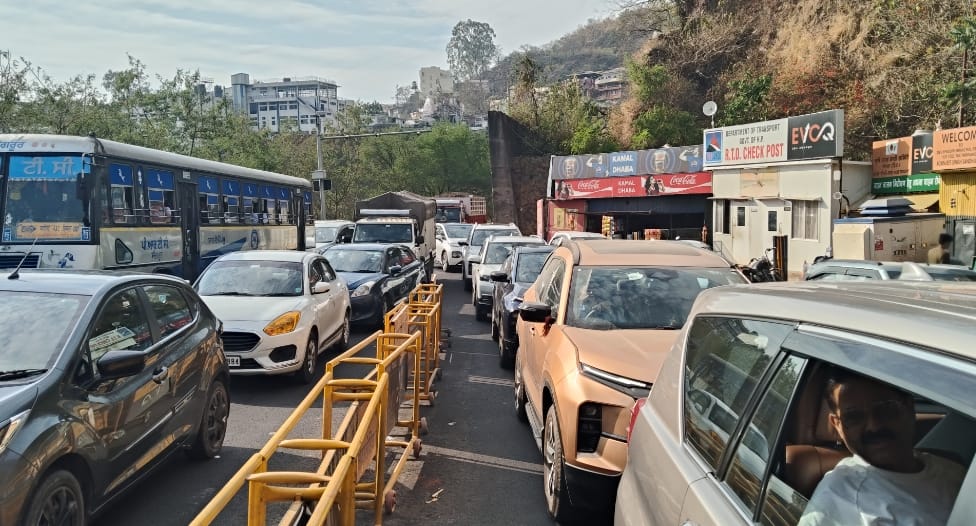 Tourists flock to Himachal, with queues stretching two kilometres at the Parwanoo toll barrier.