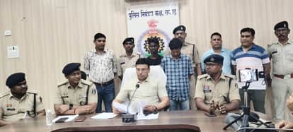 Two Accused Arrested for Theft at Cell Spot Mobile Store iPhones Worth 14 Lakh Recovered in Raigarh