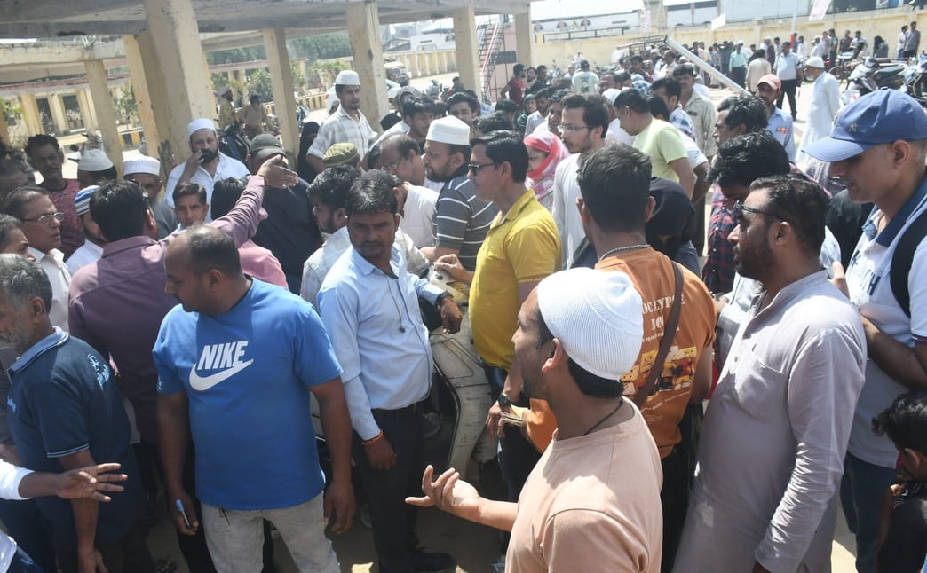 Cylinders missing from agencies, black marketing at shops