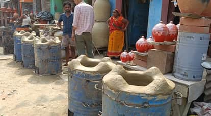 Opportunity in disaster potters abandon idols and turn to stoves selling for 4,000 to 5,000 rupees in Bihar