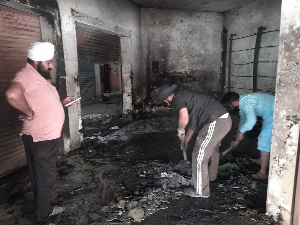 fire in electronics shop