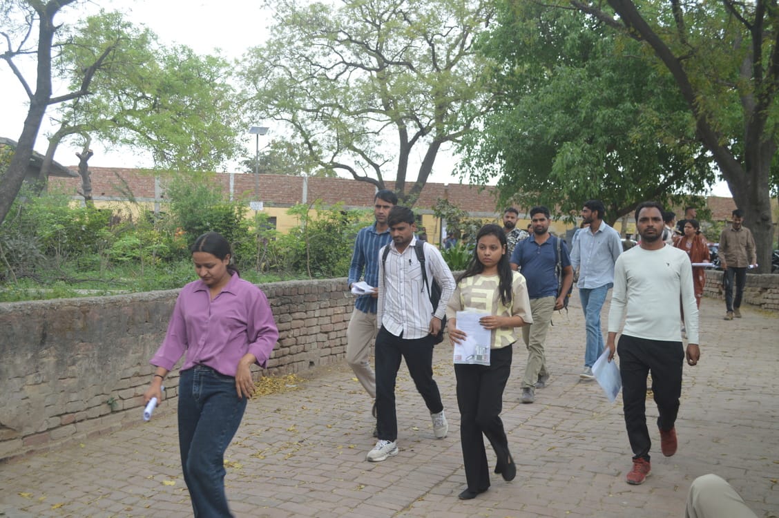 Candidates Stumped by Idioms; Reasoning Section Poses a Tough Challenge