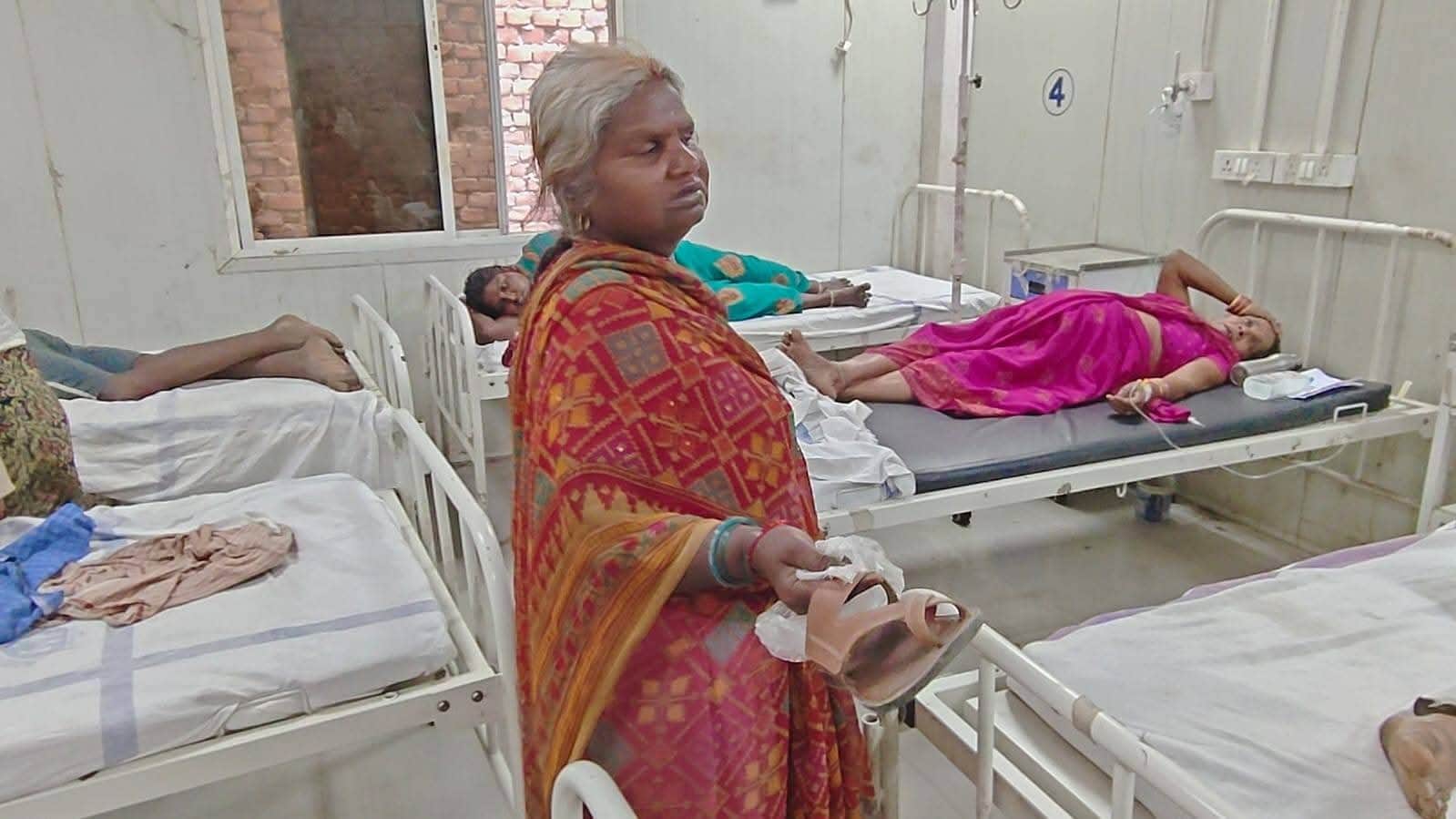 अस्पताल में भर्ती घायल