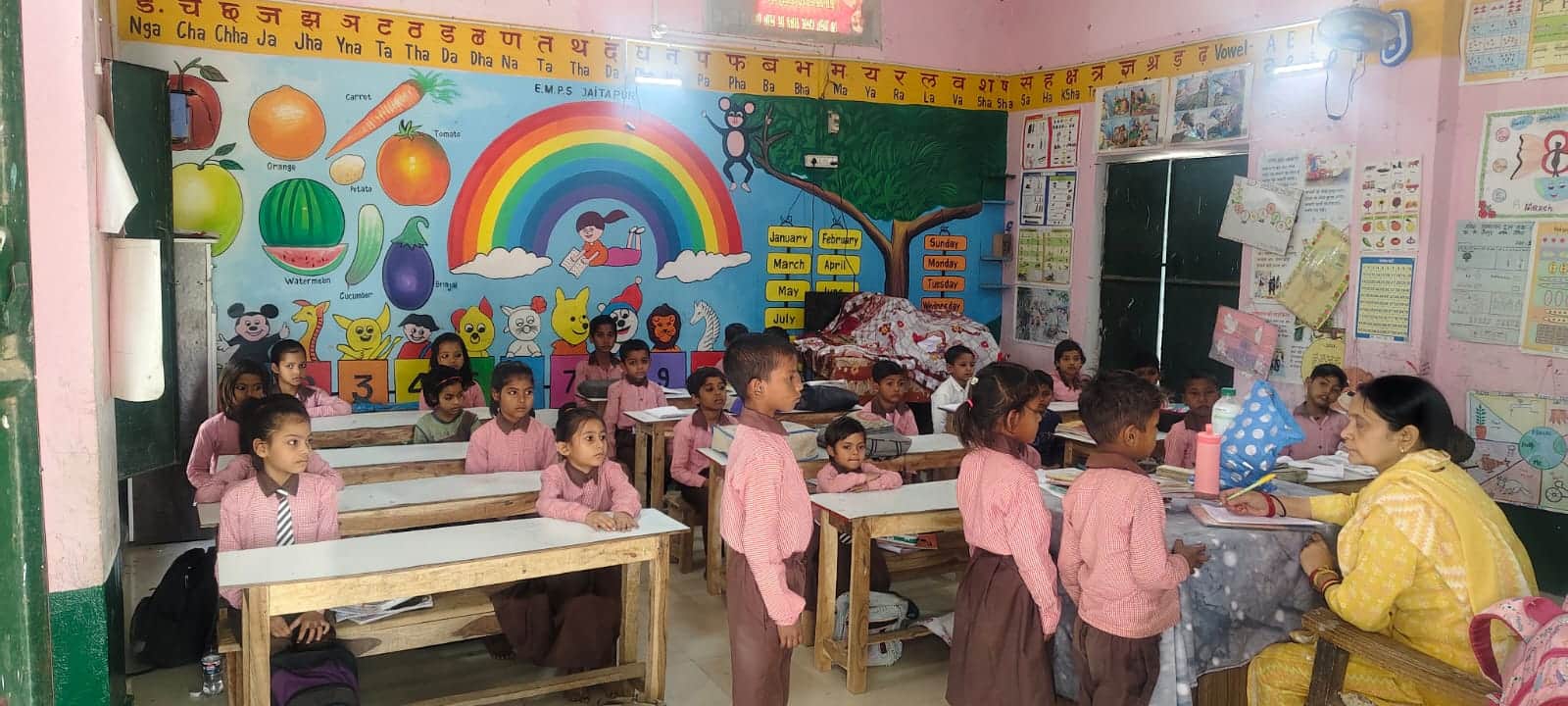 फोटो-19- जैतापुर अंग्रेजी माध्यम स्कूल में बच्चों की होती मौखिक परीक्षा। स्रोत:शिक्षक