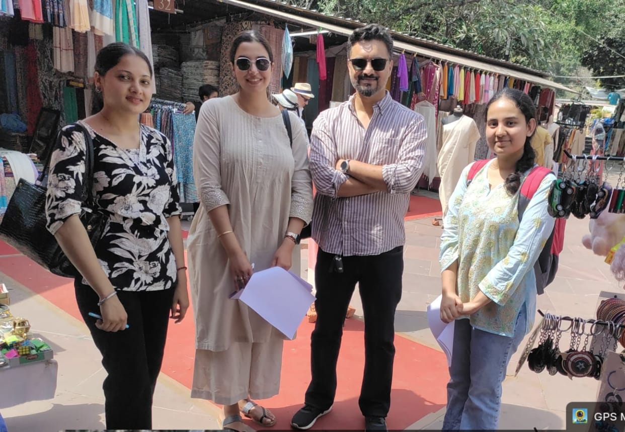 Girl students conducted a survey on disaster management at Dilli Haat.
