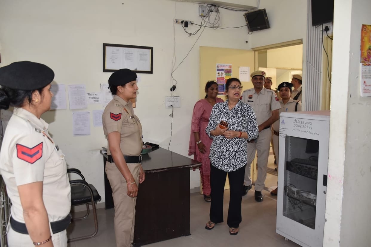 The Police Commissioner took stock of the records and pending cases.