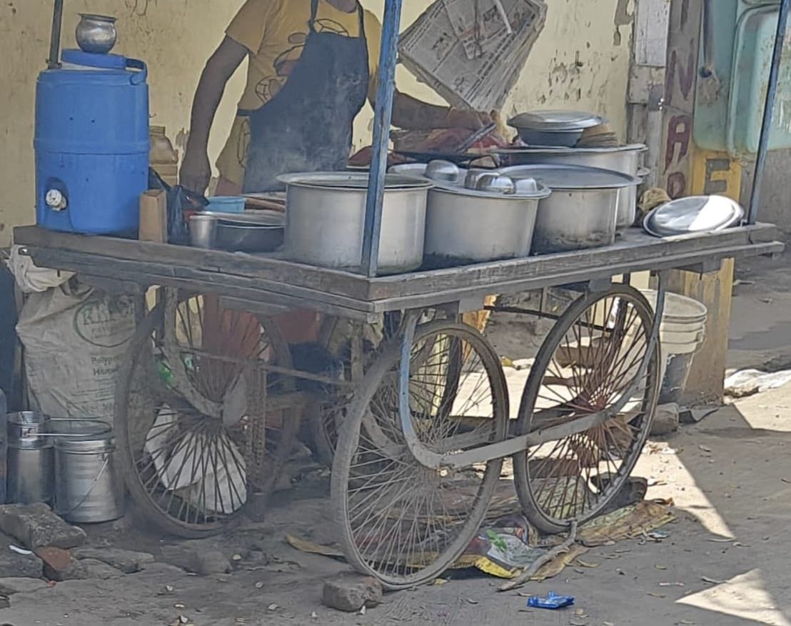 Domestic Gas Being Used Commercially; 22 Cylinders Seized