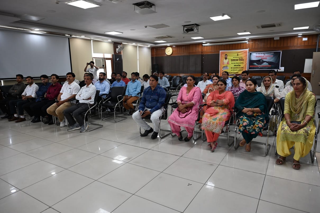 Strict action should be taken against agency operators involved in black marketing of LPG: SDM