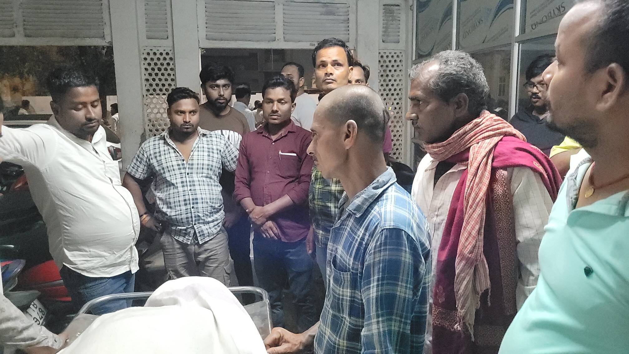 पूर्णिया GMCH में रोते बिखलते परिजन