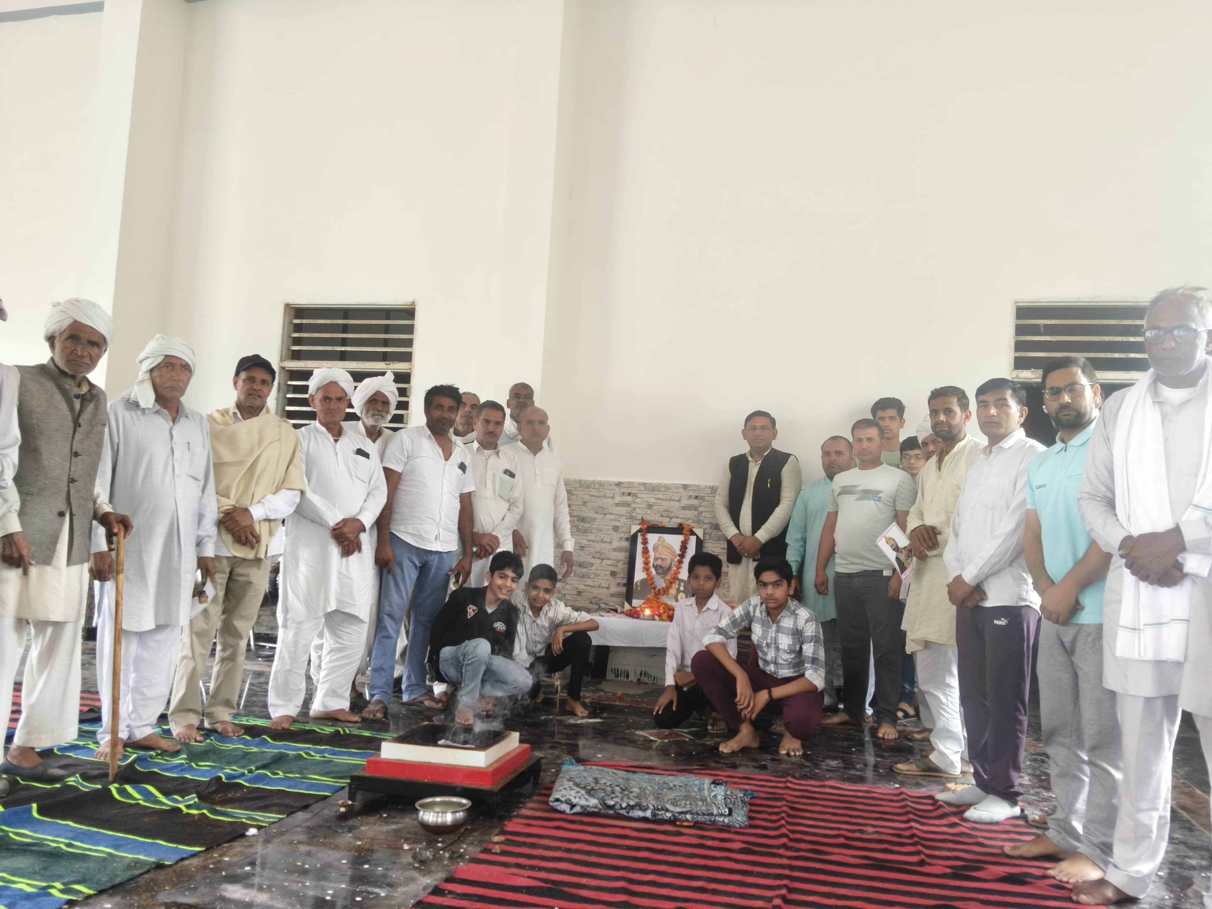 शामड़ी में महाराजा रामलाल खोखर का शौर्य दिवस मनाते ग्रामीण। स्रोत : ग्रामीण 