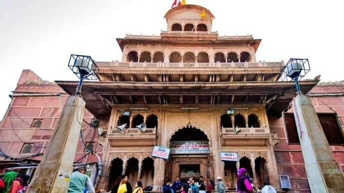 Banke Bihari's Digital Family Is Growing Rapidly
