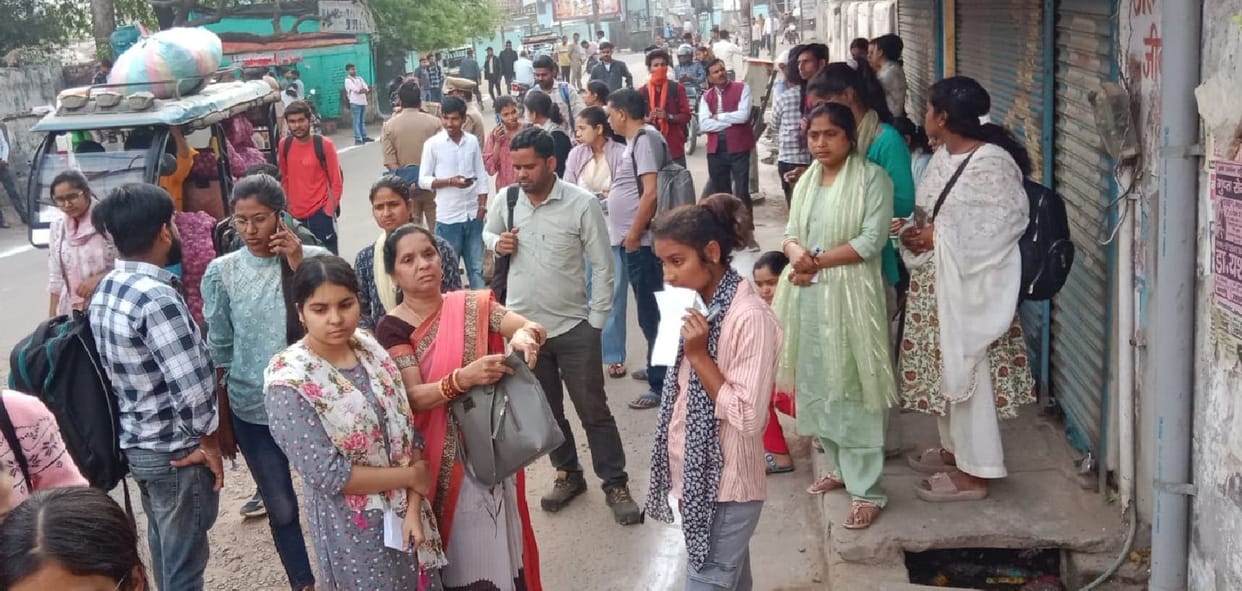 On the second day, 72.22 percent of candidates appeared for the Police Sub-Inspector recruitment examination.