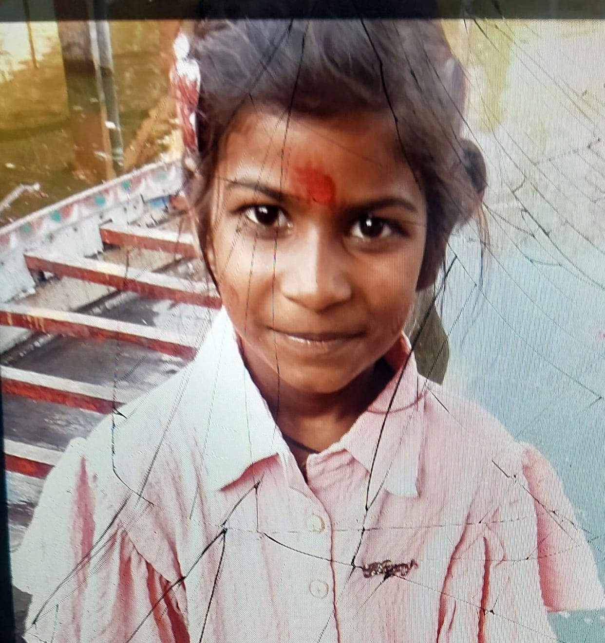Girl dies after being hit on the chest by a cricket bat